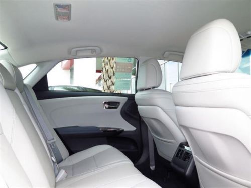 2014 toyota avalon xle