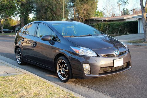2011 toyota prius iii 17" wheels, nav, jbl, more