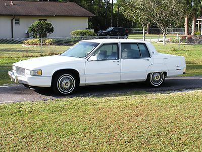 1989 cadillac fleetwood 65k one owner no accidents perfect no reserve extra clea