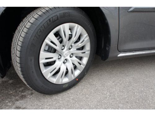 2014 Toyota Camry LE, US $21,396.00, image 5