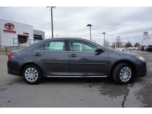 2014 Toyota Camry LE, US $21,396.00, image 12