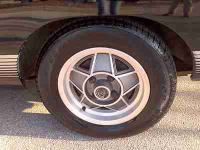 Convertible Clean Low miles Manual Transmission, US $7,000.00, image 21