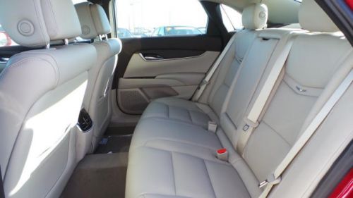 2014 cadillac xts base