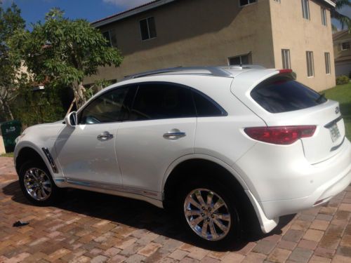 2012 infiniti fx35