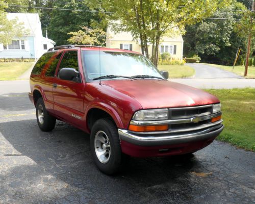 2000 chevrolet blazer ls sport utility 2-door 4.3l