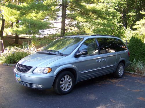 2003 chrysler town &amp; country handicapped van