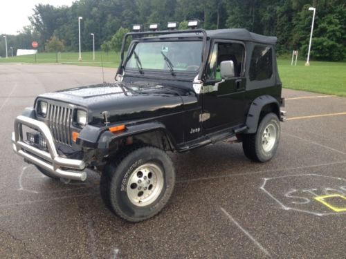 Jeep wrangler sahara 1995