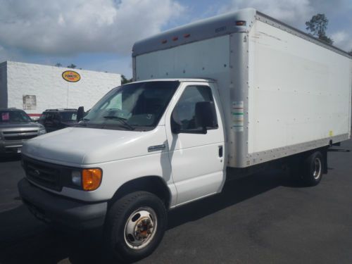 2006 ford e-350 super duty base cutaway van 2-door 5.4l