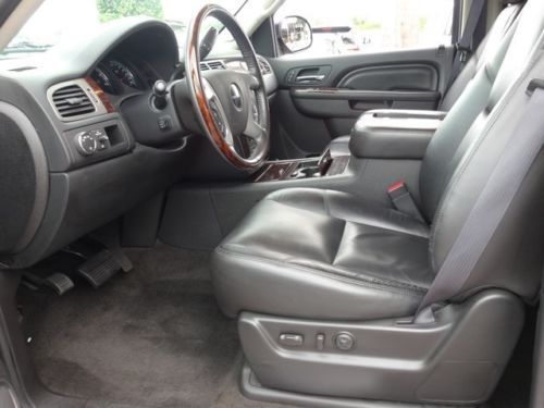 AWD Leather Navigation Back-Up Camera DVD 3rd Row  SunRoof  AC Finance export, image 3