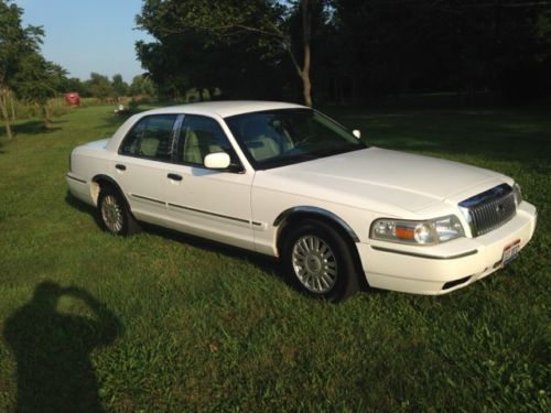 2007 mercury grand marquis ls sedan 4-door 4.6l