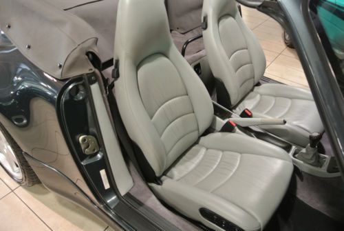 1995 Porsche 911 Carrera Convertible, image 24