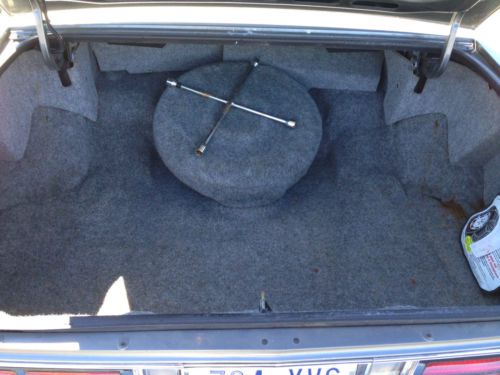 1989 Chevrolet Caprice Classic Sedan 4-Door 5.0L, image 16