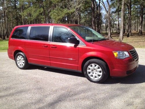 2009 chrysler town &amp; country lx mini passenger van 4-door 3.3l