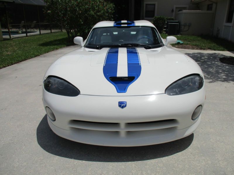 1996 dodge viper