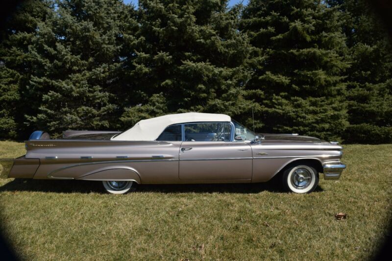 1959 Pontiac Bonneville, US $22,000.00, image 2