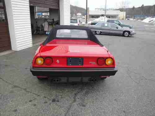 1985 Ferrari Mondial Quattrovalvole Convertible 2-Door 3.0L, image 3