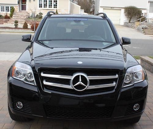 2010 mercedes benz glk  excellent!!!