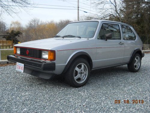 1981 volkswagen rabbit s hatchback 2-door 1.7l