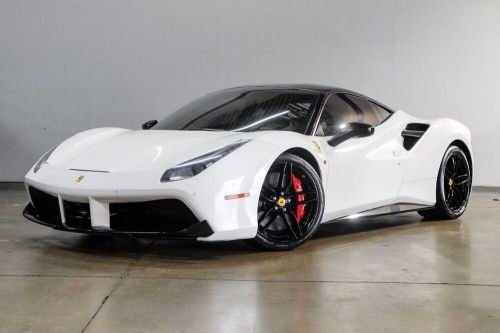 2016 ferrari 488 gtb carbon fibre trim apple carplay 20&#034; forged rim