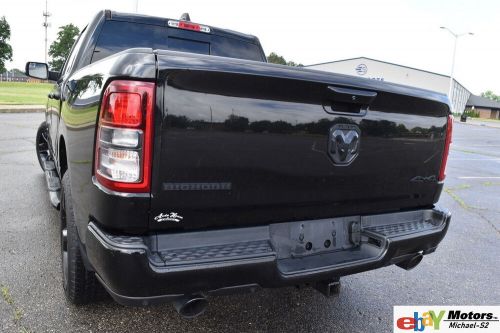 2019 ram 1500 4x4 crew big horn black-edition(e torque hemi)
