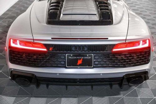 2023 Audi R8 5.2 V10 performance Spyder 2dr Convertible, US $189,990.00, image 4