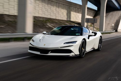 2022 Ferrari SF90 Stradale, US $599,900.00, image 15