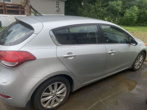 2015 kia forte 5ex