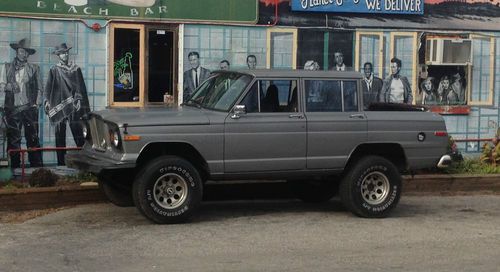 1989 jeep grand wagoneer base sport utility 4-door 5.9l
