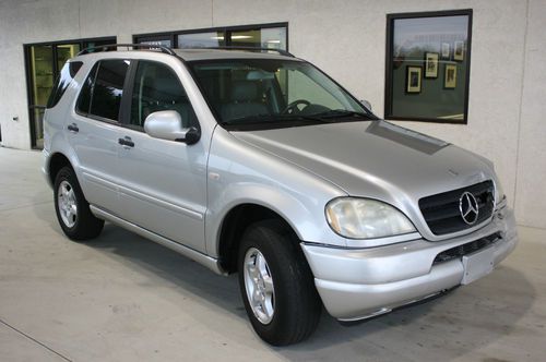 2001 mercedes ml 320 with minor damage--ez fix