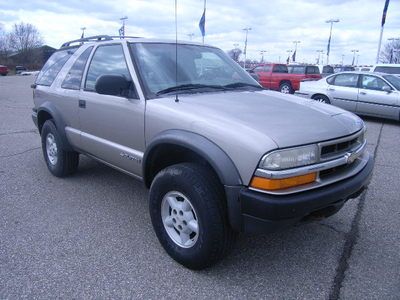 1999 chevy blazer 2dr 4x4 zr2 ***low reserve***