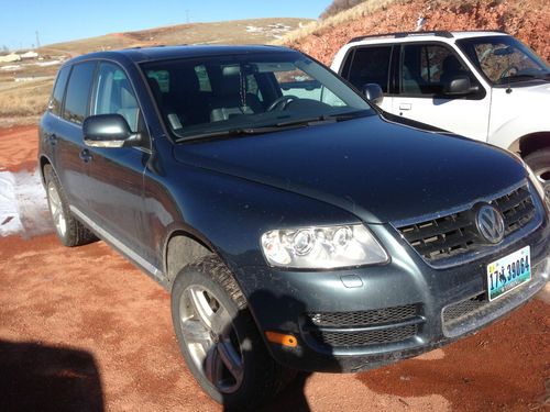 2006 volkswagen touareg base sport utility 4-door 4.2l