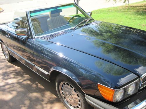 1988 mercedes benz 560 sl convertible roadster-------excellent condition