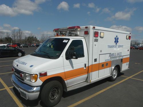 02 ford e-350 ford ambulance 7.3 diesel engine runs 100% light work