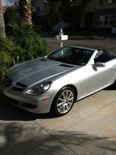 05*mercedes benz*slk 350*convertible hard top* nav* premium* low miles*