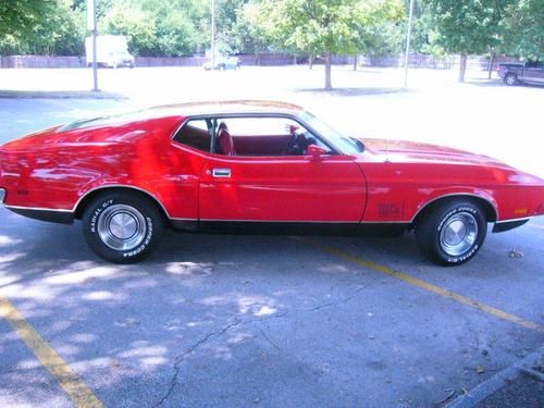 1971 mustang mach 1 (red)