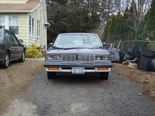 1985 oldsmobile cutlass salon 442 coupe 2-door 5.0l