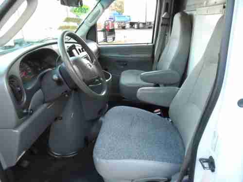 2003 Ford Econoline Commercial Cutaway 7.3 liter diesel  utility body, image 21