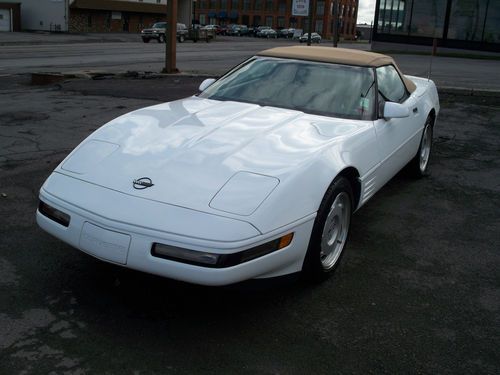 1992 chevrolet corvette base convertible 2-door 5.7l