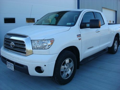 2007 toyota tundra limited crew cab pickup 4-door 5.7l