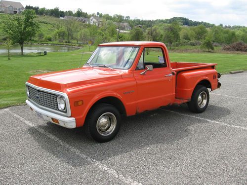 1972  chevy  c/10  stepside - original  unrestored  condition