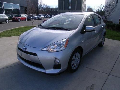 2012 toyota prius c