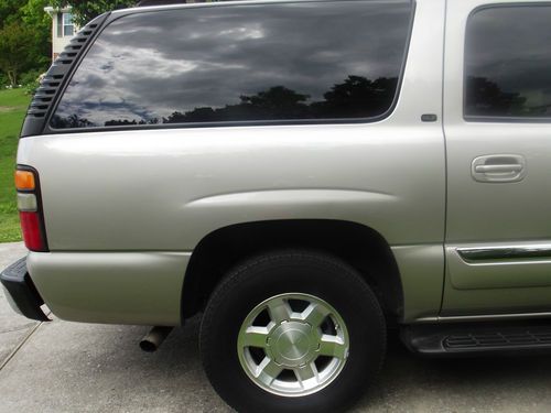 Gmc 2004 yukon lt xl suburban