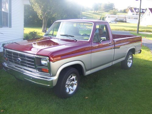 1986 ford f150 show truck 800 miles - reduced price