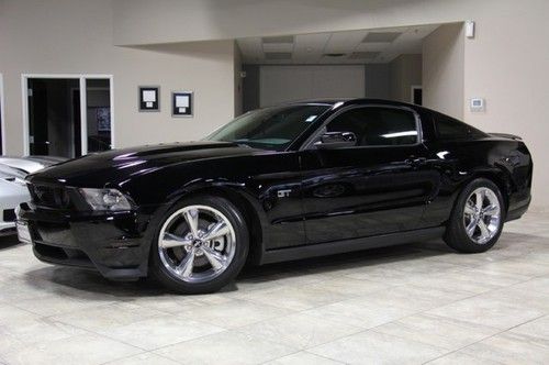 2010 ford mustang gt coupe only 28k miles! navigation automatic ford sync wow$$