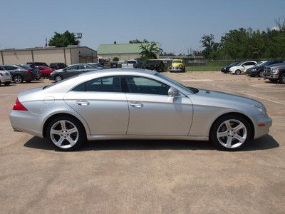CLS500 5.0L NAV Leather Seats Sunroof Power Seats Very Clean Like new, image 4