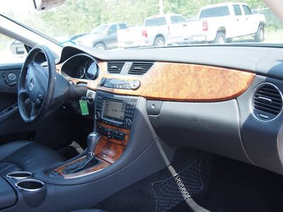 CLS500 5.0L NAV Leather Seats Sunroof Power Seats Very Clean Like new, image 10