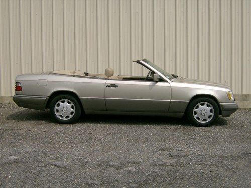 Rare!! 1994 mercedes e320 cabrio *rare color combo!!*