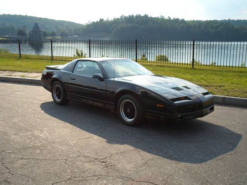 1989 pontiac firebird trans am gta, t-tops, 355 tpi, 5 speed, low miles