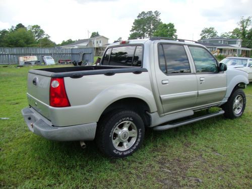 2003 ford explorer sport trac