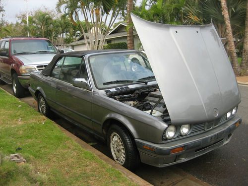 1992 bmw 318i base convertible 2-door 1.8l